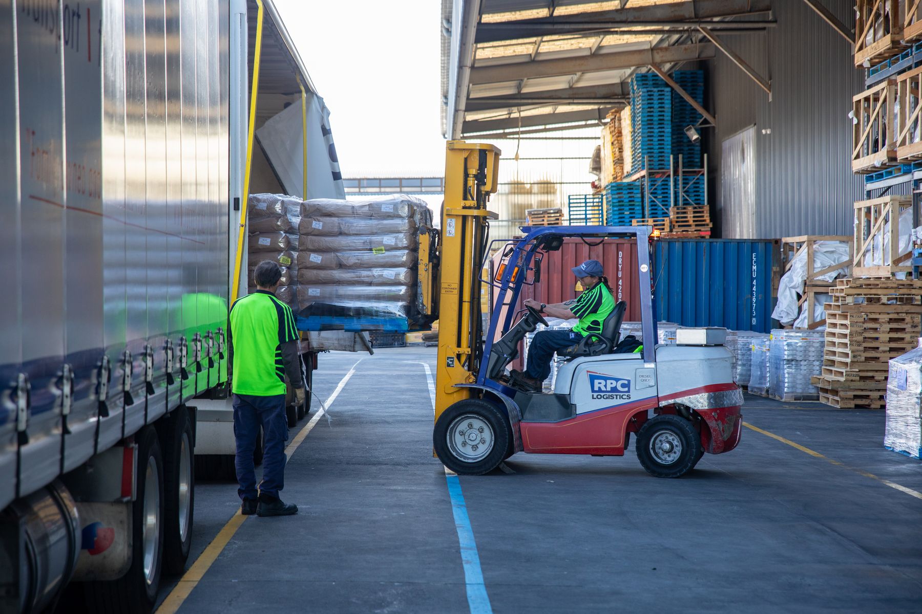 RPC Logistics forklift loading a truck for a distribution centre delivery